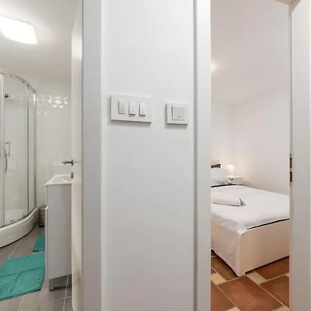 Tiana Holiday home *
