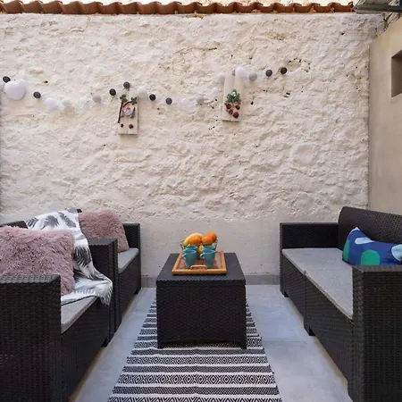 Holiday home Tiana